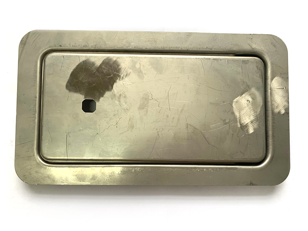 XDR-M-019 338x163不锈钢充电口